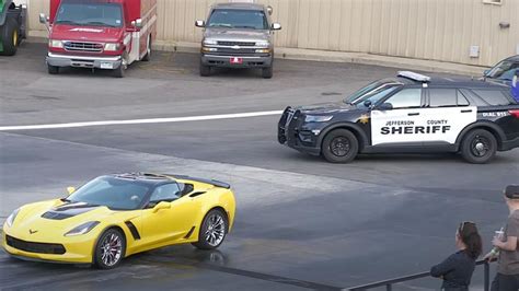 Ford Explorer Police SUV Races Corvette Z06