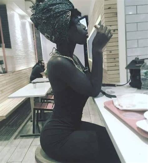 Pin By Giannis Mpakos On My Beloved Lady 67 Dark Skin Women