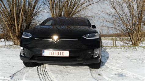 My Tesla Model X in the snow. : r/pics