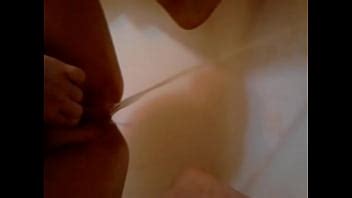 Chica Hace Mucho Pis En La Ducha XVIDEOS