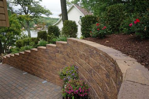 CornerStone 100 retaining wall block photos | CornerStone Solutions ...