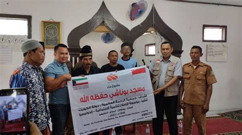 Donatur Dari Kuwait Mahasiswa Kkn Melayu Serumpun Turut Berpartisipasi