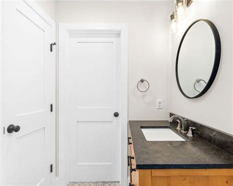 primed stile  rail doors   ideal choice  homeowners seeking