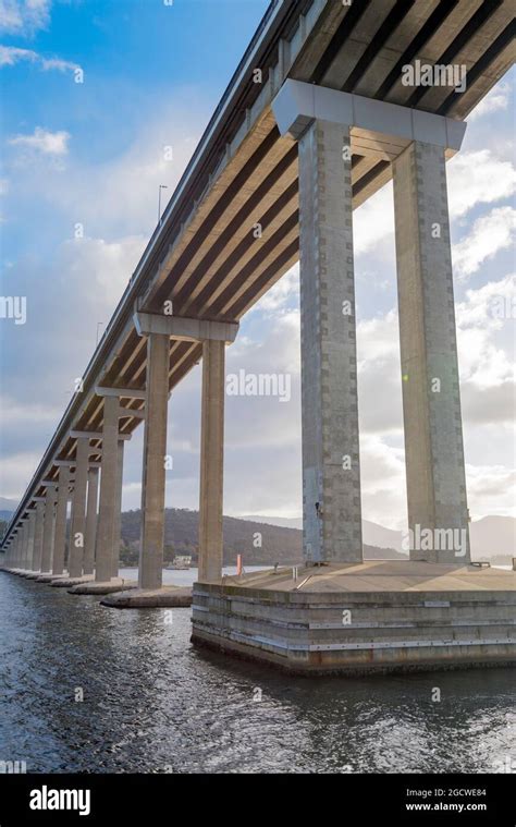 Tasman Bridge Hobart Hi Res Stock Photography And Images Alamy