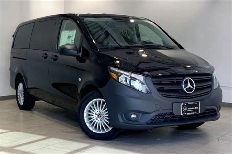 New Mercedes Benz Metris Passenger Van Passenger Minivan In