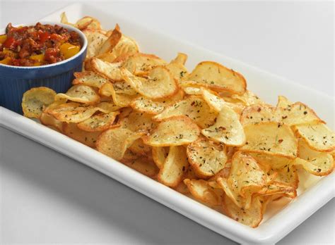 Balsamic Herb Potato Chips With Italian Salsa