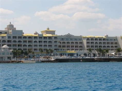 Cozumel Palace