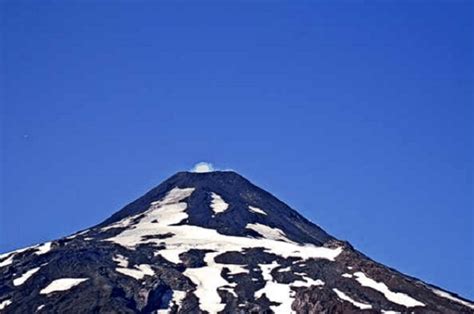 Reportan actividad sísmica del volcán Villarrica Decretan Alerta