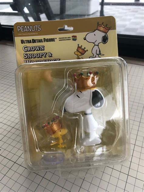 Very Rare Medicom Toy Udf Peanuts Series Crown Snoopyand Woodstock