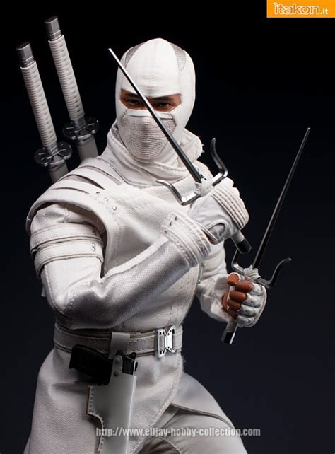 G I Joe Retaliation MMS193 Storm Shadow 1 6 Di Hot Toys Galleria Fotografica Itakon It