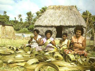 Babasiga: Fijian woman making mats | Fijian, Fiji culture, Polynesian ...