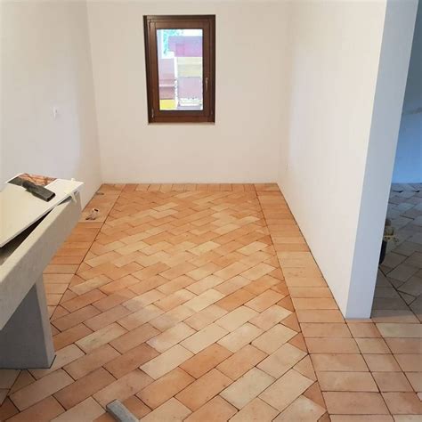 Pavimenti In Cotto Formati Tipologie Prezzi Bernasconi Tile