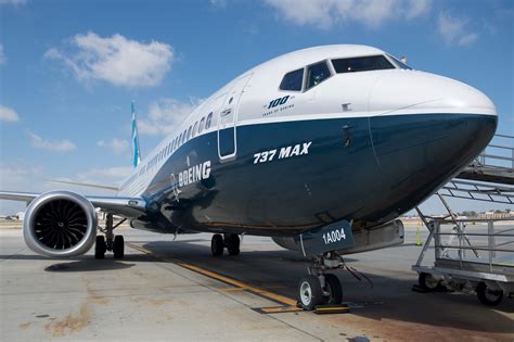 Long Beach Airport Visited by Boeing’s Quietest, Cleanest Aircraft