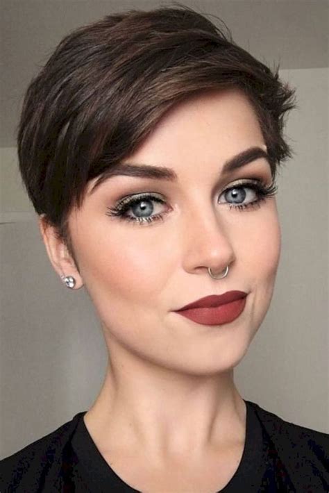 51 Hottest Pixie Haircut Ideas You Will Totally Love MATCHEDZ Oval