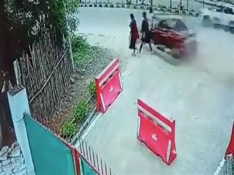 Hyderabad Speeding Car Rams Into Two Women Out On Morning Walk