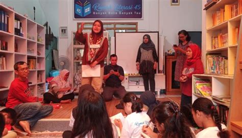 Pelatihan Bahasa Inggris Untuk Anak Pada Rumah Literasi 45 Cipayung