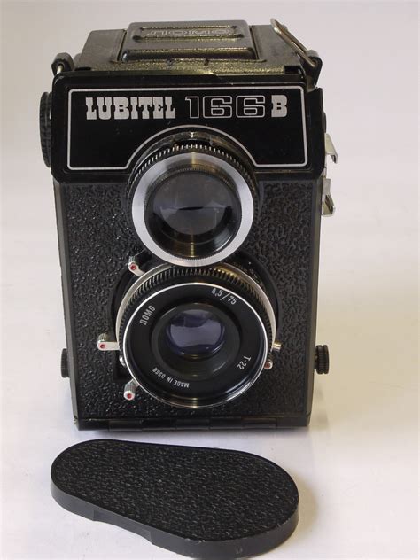 Lomo Lubitel 166B 66 TLR With 75mm F4 5 T 22 Lens Makers Front Cap