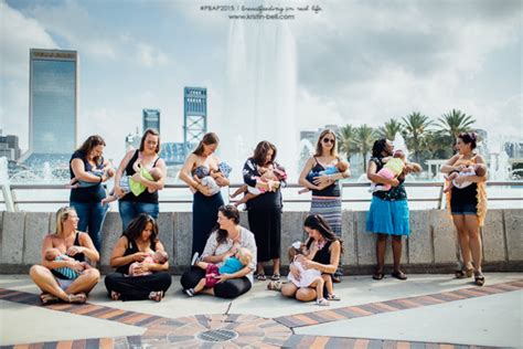 A Guide To Breastfeeding In Public With Confidence Huffpost Life