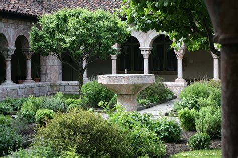 Cloister Garden — The Good Garden