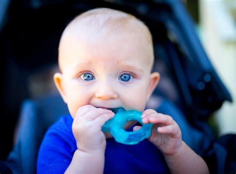 teething remedies tips  tricks  sooth sore gums honeykids asia