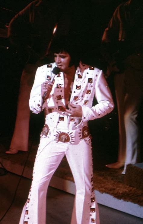 72vgsspt 1js Photo By Rexmartin Photobucket Elvis Presley Concerts Elvis Presley Pictures