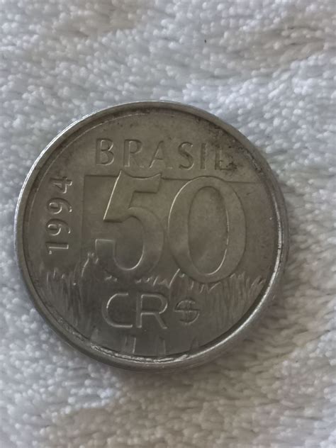 Moeda De Crs Brasil On A Pintada Produto Vintage E Retro