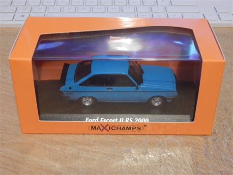 Maxichamps Ford Escort Mk Rs In Blue