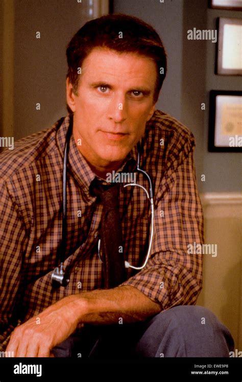 Ted Danson Becker Hi Res Stock Photography And Images Alamy