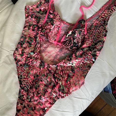Swimsuit And Bikini Top Will Fit Size 6 8 Depop