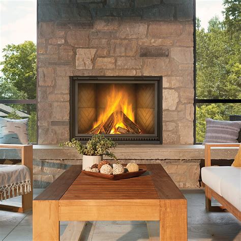 Why You Need An Outdoor Fireplace