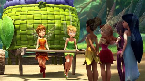 tink and fawn with a hawk - Tinkerbell Wallpaper (38593311) - Fanpop - Page 20