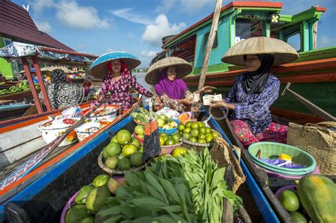 Pasar Terapung Lok Baintan Antara Foto