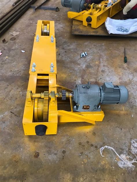 En Open Reduction Eot Crane Single Girder End Carriage Set Ton For