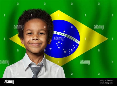 Ni O Brasile O En La Bandera De Fondo De Brasil Concepto De Educaci N