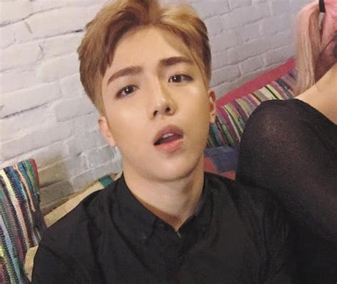 Hot Boy Vi T Nam M L M T Ng Trai Th I H N T P Ch Ng T Nh Nam