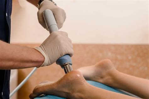 Extracorporeal Shockwave Therapy What Is It And How Does It Work