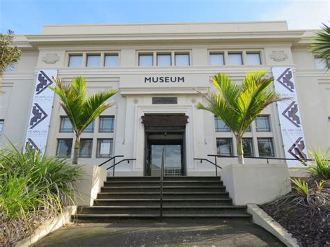 Whanganui Regional Museum | eHive