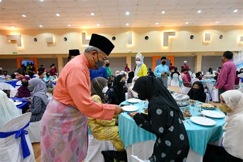 Belaian Kasih Ramadan Ump Rai Anak Yatim Dan Asnaf Umpsa News