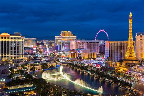 Where To Watch The 4th Of July Fireworks In Las Vegas 2023 Condé Nast Traveler