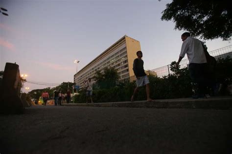 Ufrj Pede Para Pol Cia Federal Investigar Amea As Universidade Rio