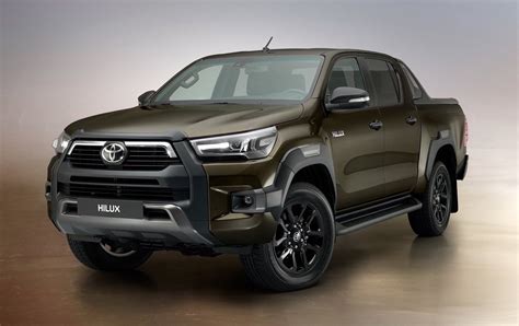 Official: 2021 Toyota HiLux, more power for 2.8 turbo-diesel ...