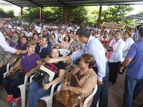 El Heraldo De Xalapa Mtz Unificaci N Y Respeto Para El Magisterio