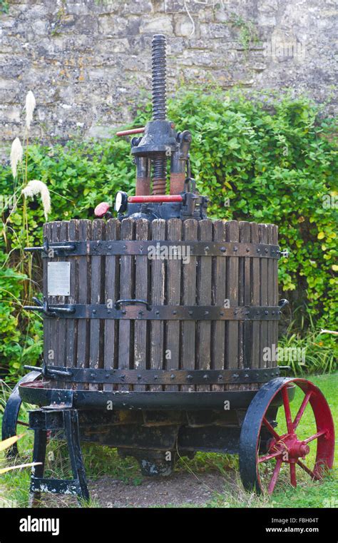 Old Cider Press In The Village Of Wedmore Somerset England Stock