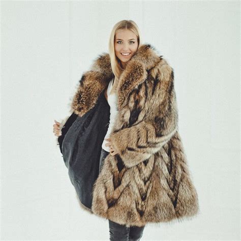 Long Raccoon Fur Coat Sellers