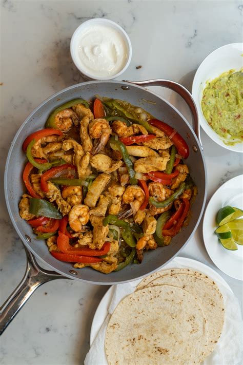 Chicken And Shrimp Fajitas Cilantro Parsley