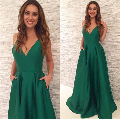 Macloth Deep V Neck Satin Long Prom Dress Elegant Green Wedding Party