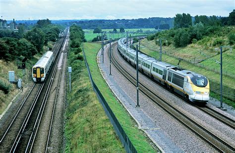 Eurostar Train Photograph by Martin Bond/science Photo Library - Fine ...