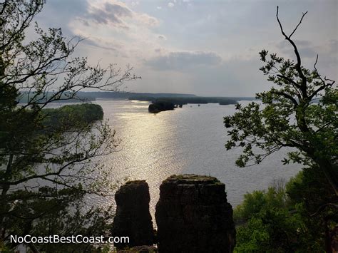 Hikes in Mississippi Palisades State Park, Illinois