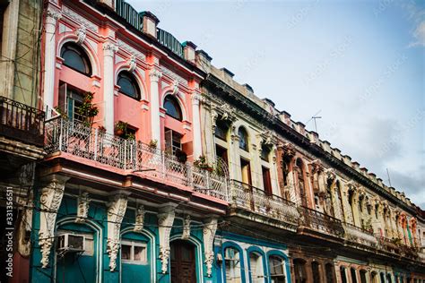 Spanish Colonial architecture in Havana, Cuba, Caribbean Stock Photo ...