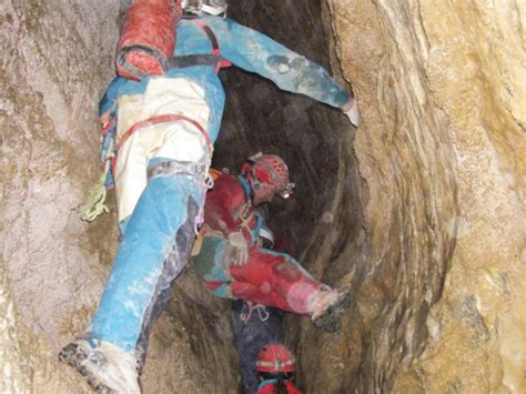 Savona Il Gruppo Grotte Cai Presenta Il Corso Di Introduzione Alla